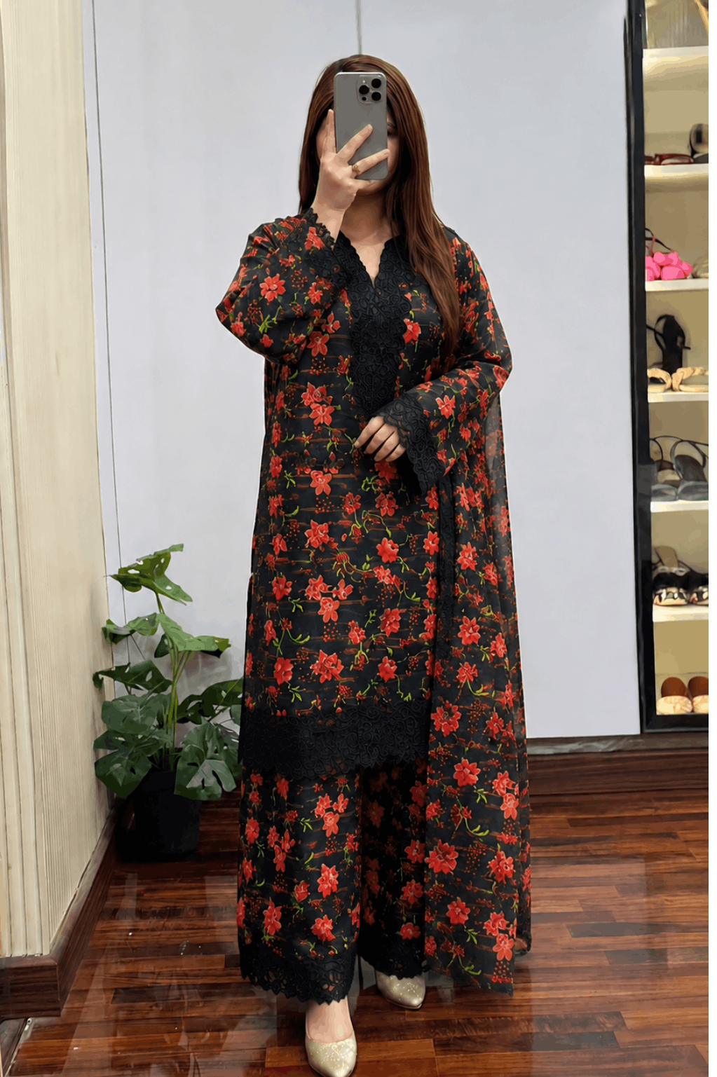 IZEL - Mreena- 3PC